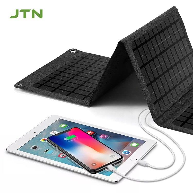 Opvouwbaar ontwerp zonnepaneeloplader 24W/30W voor laptop en telefoon buitenkamperen