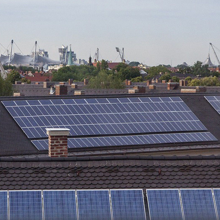 IP65 waterdicht bifaciaal zonnecellen PV-paneel 700W 690W 680W 670W Vervaardiging 12 jaar